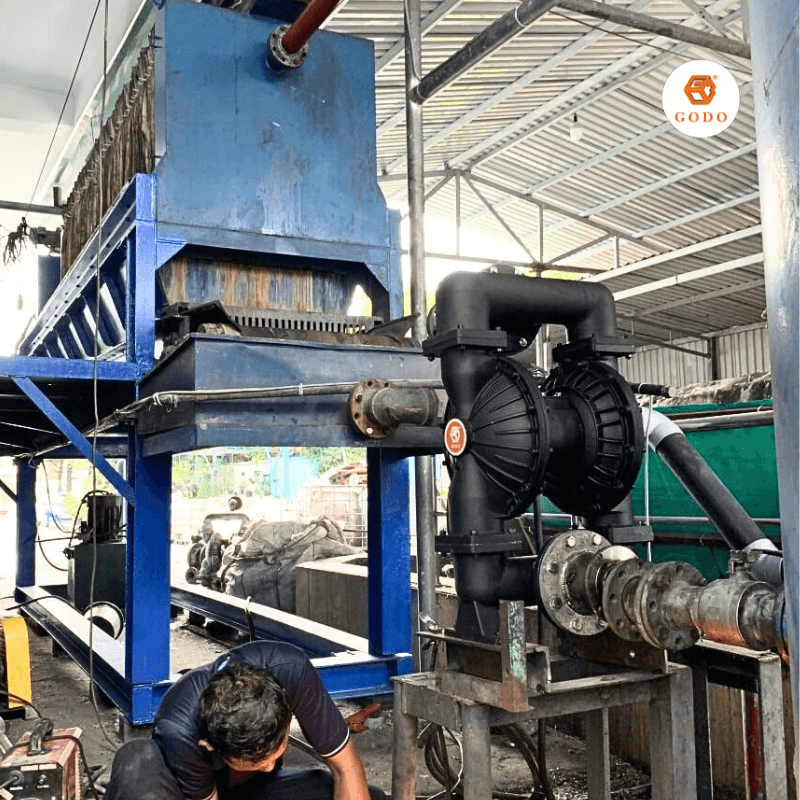 Máy bơm nước thải GODO