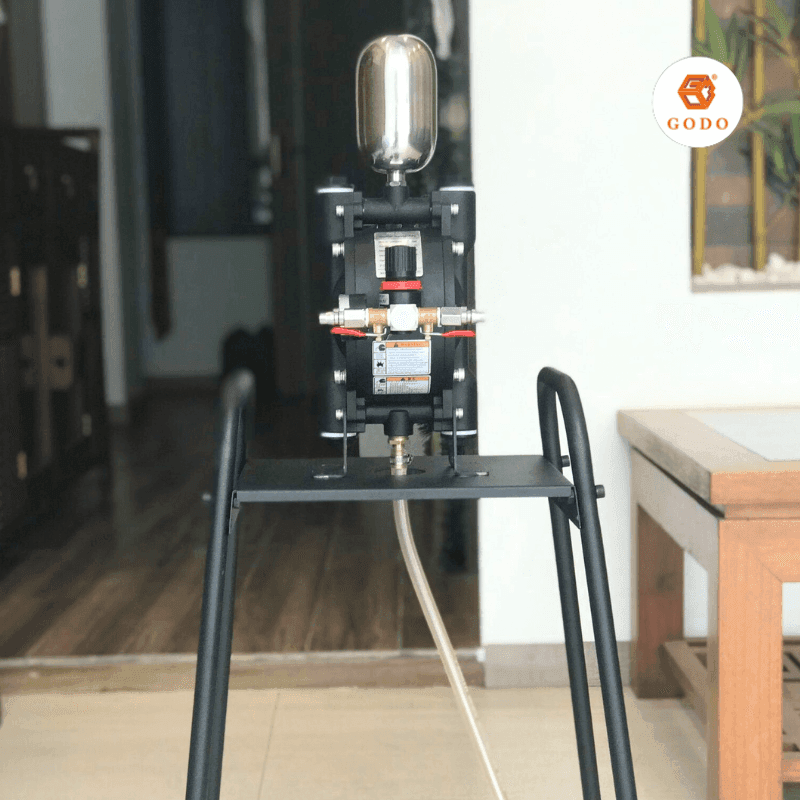 Máy phun sơn tường GODO